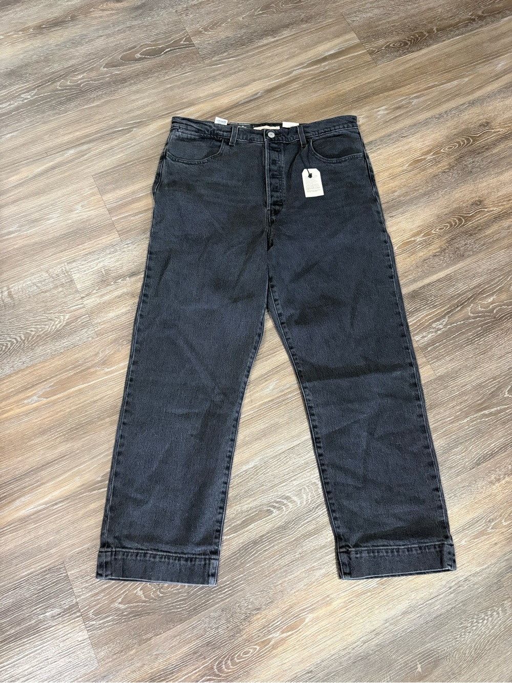 Levi's Ribcage Black Straight Ankle Jeans
